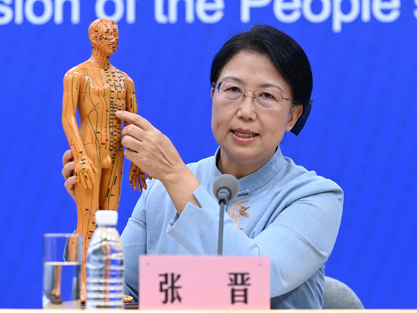 西苑醫(yī)院專家介紹霜降時(shí)節(jié)健康養(yǎng)生和疾病預(yù)防知識(shí)